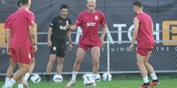 Galatasaray günü çift antrenmanla tamamladı