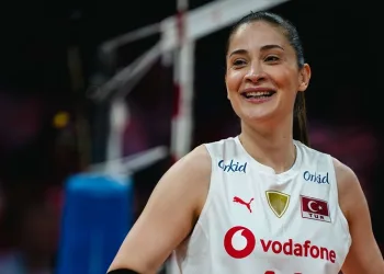 THY, Tuğba Şenoğlu İvegin’i renklerine bağladı