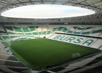 100. Yıl Atatürk Stadyumu’nda zemin yenileniyor