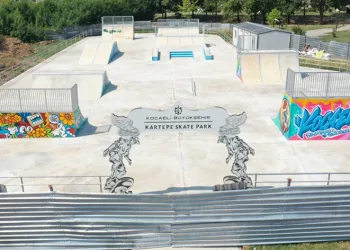 Kartepe’ye skate park yapıldı