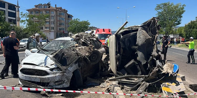 Bolu’da can pazarı: 2 ölü, 3 yaralı