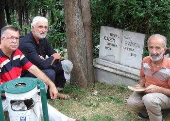 Kazım Baykal vefatının 31. yıldönümünde dualarla anıldı