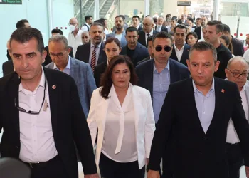 Özel, orman yangını bölgesini gezecek