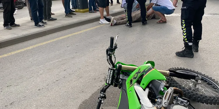 Konya’da motosiklet yayaya çarptı