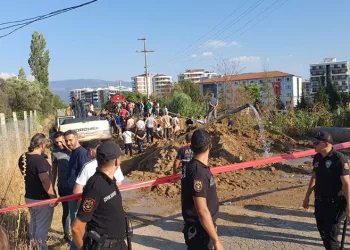 Aydın’da 3 işçinin hayatını kaybettiği içme suyu hattındaki göçükte 5 gözaltı