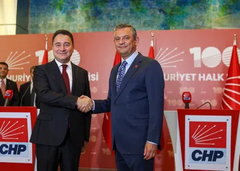 Ali Babacan’dan CHP’ye ziyaret