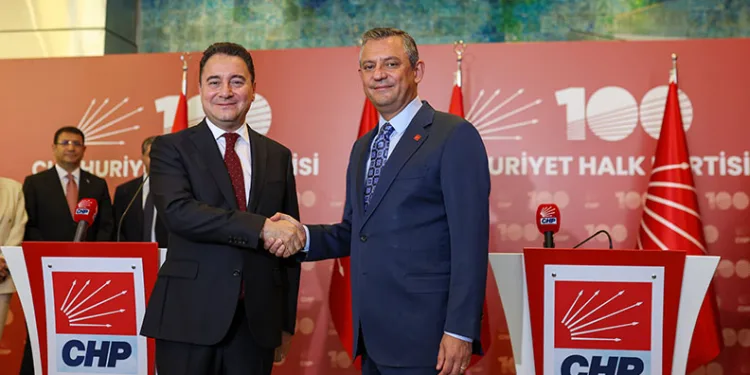 Ali Babacan’dan CHP’ye ziyaret