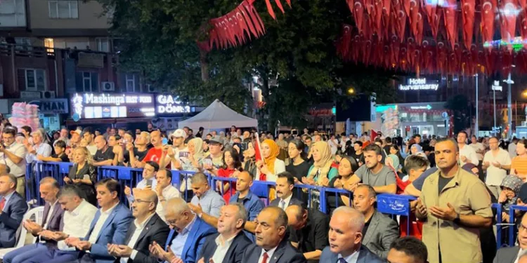 Bursa’da şehitler için dualar okundu