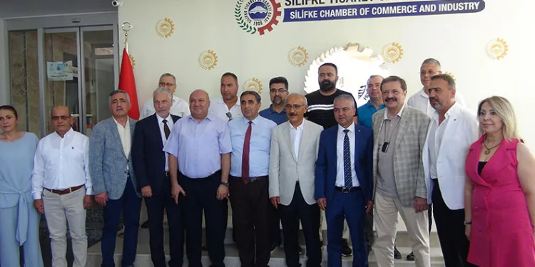 Hisarcıklıoğlu ve Elvan, Silifke’de iş adamları ile bir araya geldi