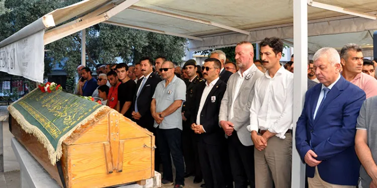 Karacabey Belediye Başkan Yardımcısı son yolculuğuna uğurlandı