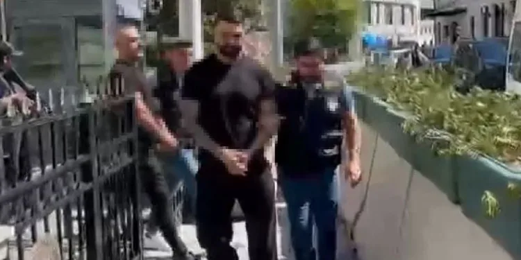 Eğlence mekanında kadınları darp eden şahıslar yakalandı