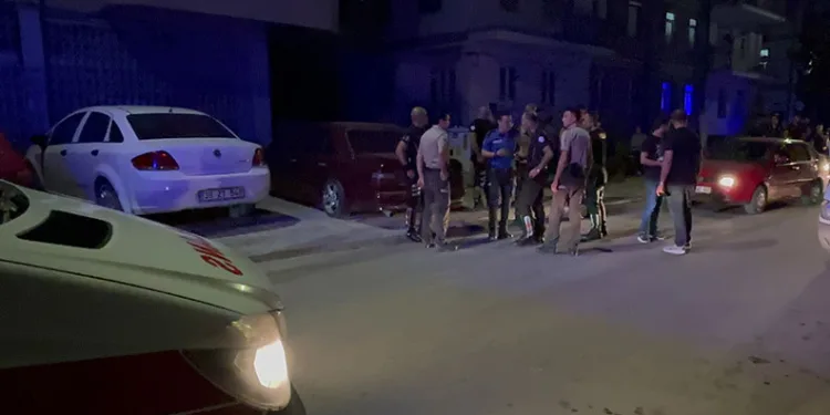 Dünürler arasında bıçaklı yumruklu kavga: 6 yaralı