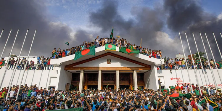Bangladeş’te parlamento feshedildi