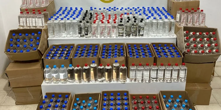 Samsun’da 774 litre etil alkol ele geçirildi