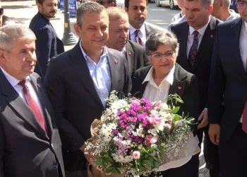 Özgür Özel Burdur’da