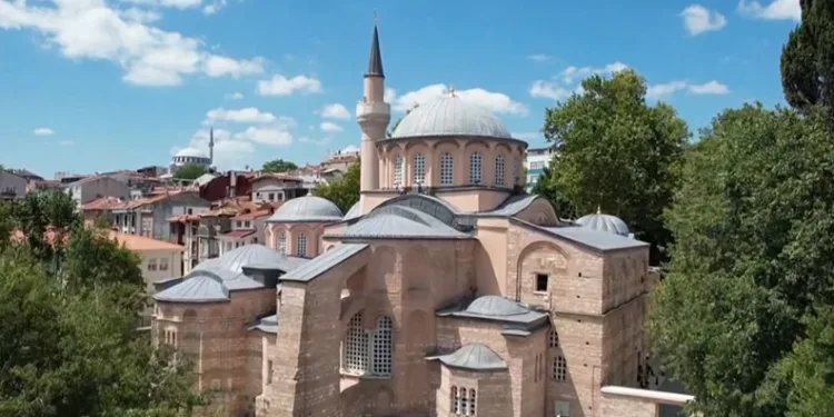 Kariye Caminde ücretli ziyaret dönemi