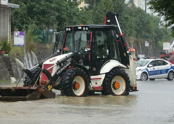 Ordu’yu sağanak vurdu