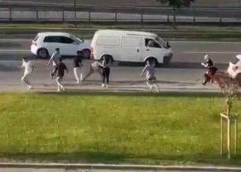 Bursa’da iki grup arasında yumruklu kavga