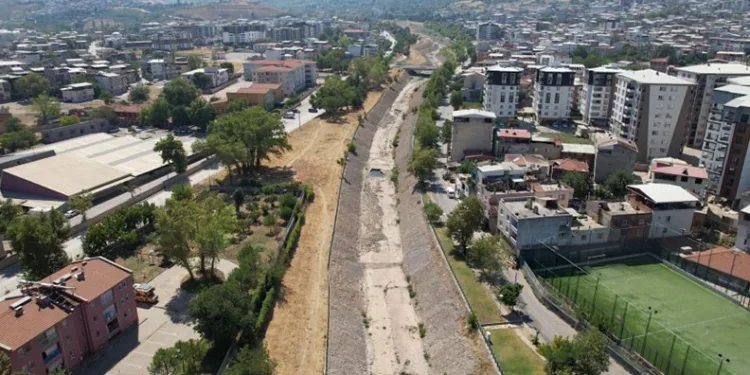 Deliçay daha güvenli akacak