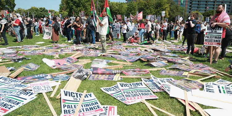 Demokrat Parti Kongresi, İsrail protestoları eşliğinde Chicago’da başladı