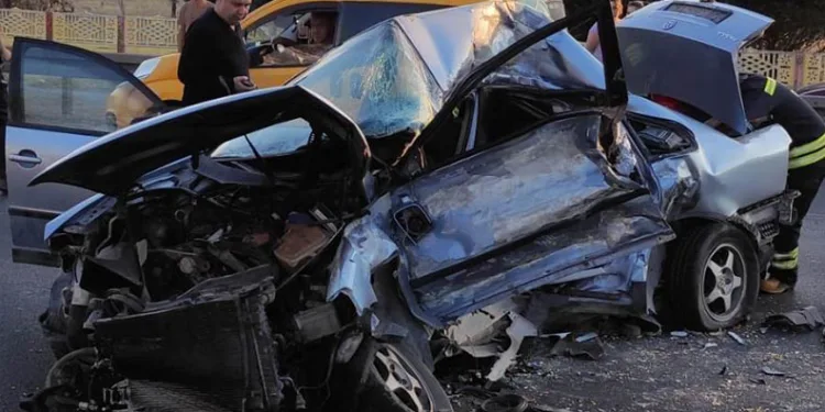 Konya’da tır ile çarpışan otomobildeki 2 kişi hayatını kaybetti