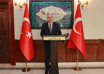 Bursa’nın yeni Valisi Erol Ayyıldız göreve başladı