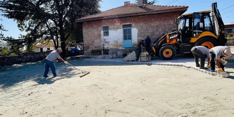 Başköy mahallesi yenileniyor