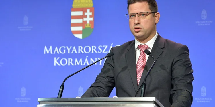 Macaristan’dan AB’ye “her göçmene ücretsiz Brüksel bileti” tehdidi