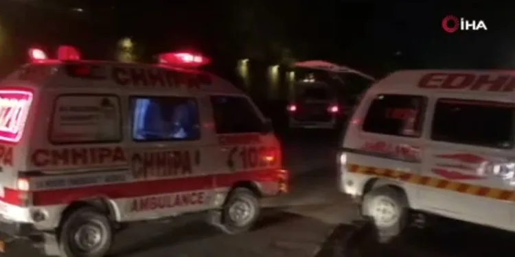 Polise roketli saldırı: 12 ölü