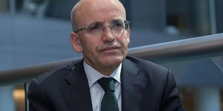 “Cari açıkta gerileme bekliyoruz”
