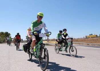 Engelsiz dostluklar için pedal çevirdiler