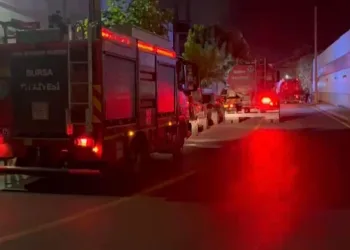 Bursa’da tekstil fabrikasında korkutan yangın