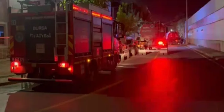 Bursa’da tekstil fabrikasında korkutan yangın
