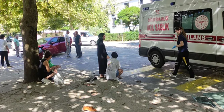 Bursa’da iki araç çarpıştı: 1 yaralı