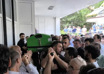 Bursa’da hayatını kaybeden 3 kişinin cenazesi toprağa verildi