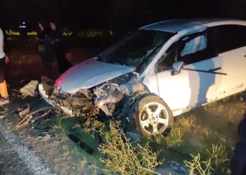 Bursa’da otomobiller kafa kafaya çarpıştı: 3 yaralı