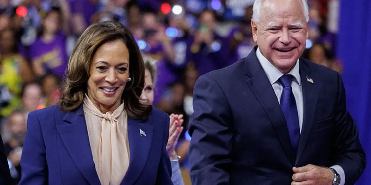 Harris ve Walz’dan ilk miting