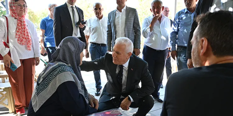 Bozbey, makamını Yenişehir’e taşıdı