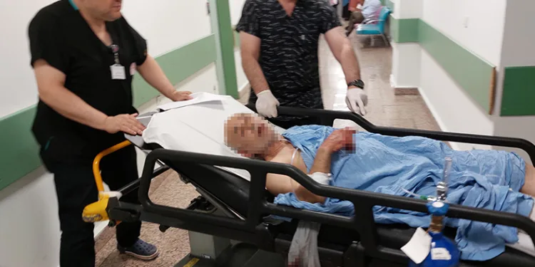 Tartışmada bıçaklandı, hastanelik oldu