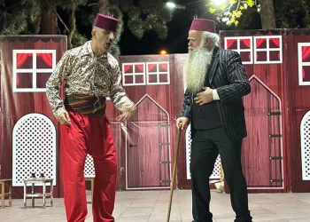 İnegöl Şehir Tiyatrosu Kestel’e konuk oldu