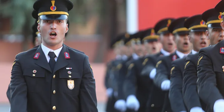 Işıklar Jandarma Meslek Yüksekokulu mezunlarını verdi