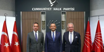 Özel ve Ali Koç görüşmesi