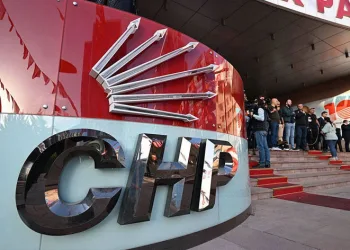 CHP’de Değişim Kurultayı toplanıyor