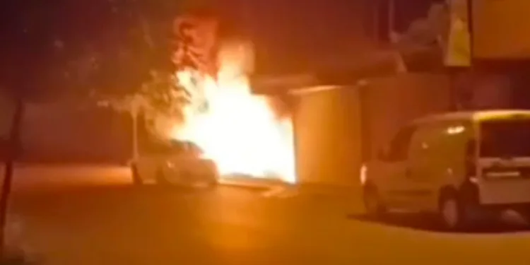 Yatak imalathanesinde yangın paniği