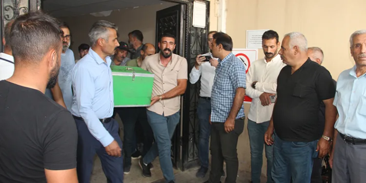 Kazada ölen çocukların cenazeleri ailelerine teslim edildi