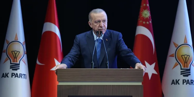 “Küresel sistem iflas bayrağını çekti”