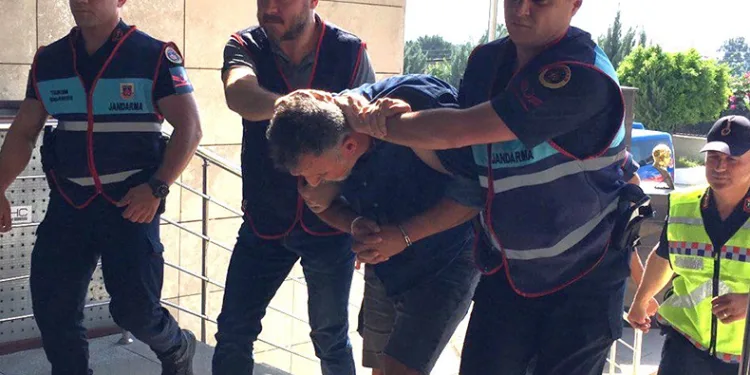 Öğretmenin katili, öğretmen sevgili çıktı