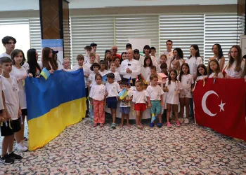 Savaş mağduru 50 Ukraynalı çocuk kampta buluştu