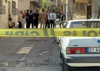 Husumetli aileler arasında pompalı tüfekli kavga