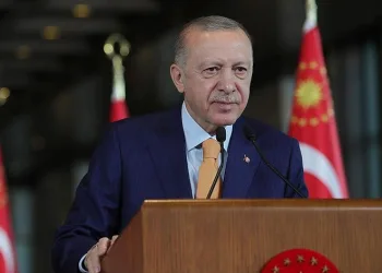 “Türk Milleti esareti kabul etmeyeceğini ilan etmiştir”